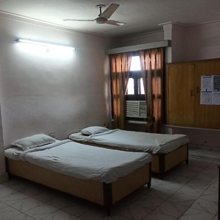 Oyo 80830 Hotel Buddha International Bodh Gaya Ngoại thất bức ảnh
