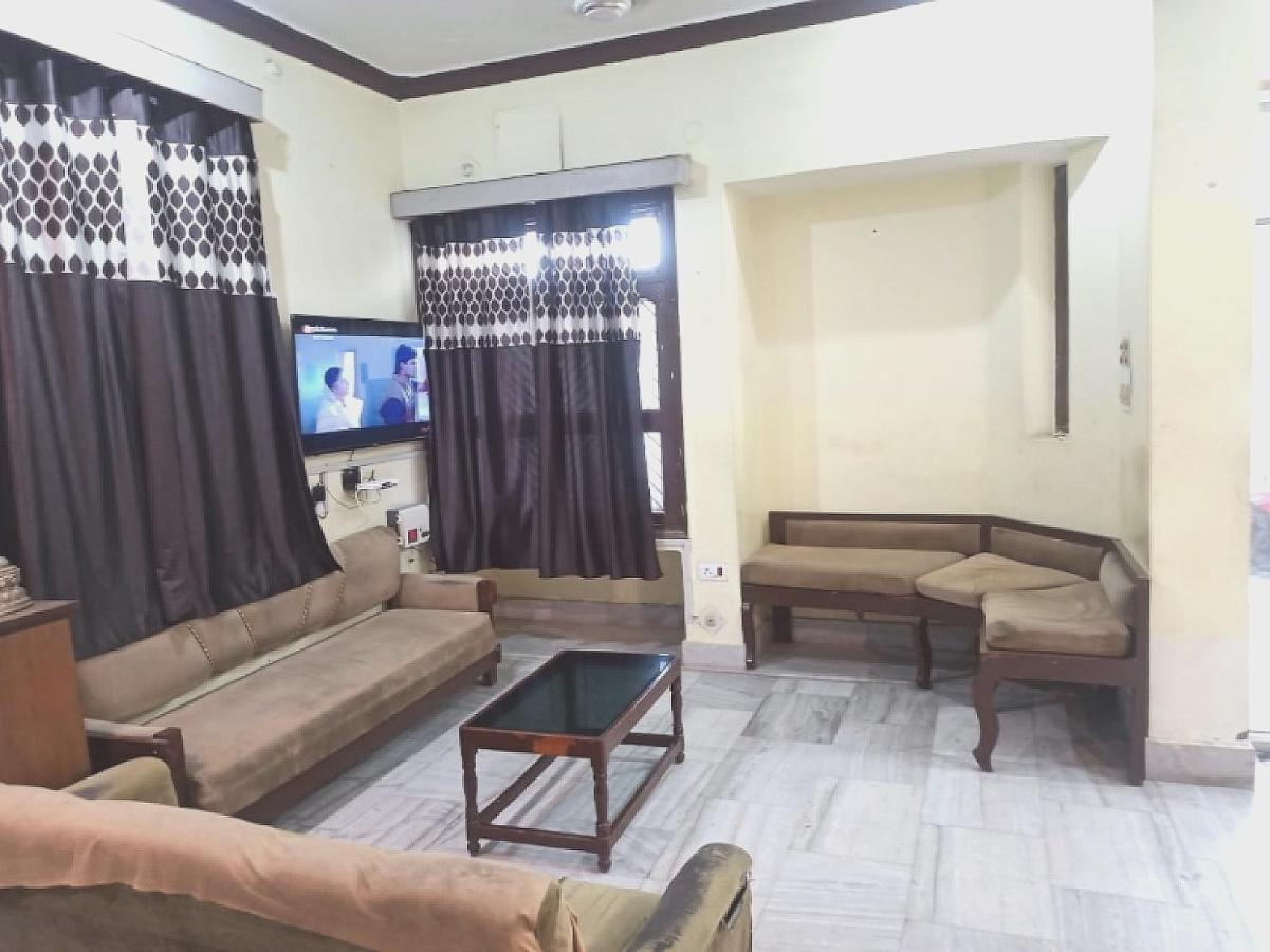 Oyo 80830 Hotel Buddha International Bodh Gaya Ngoại thất bức ảnh