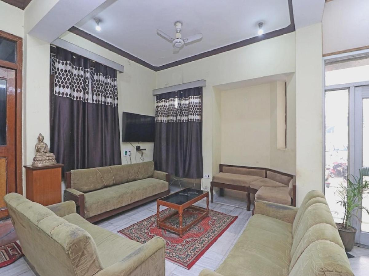 Oyo 80830 Hotel Buddha International Bodh Gaya Ngoại thất bức ảnh